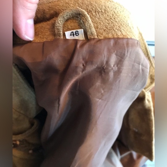 𝅺gorgeous vintage leather jacket, men’s size 42. Beautiful braided details. - Picture 8 of 11